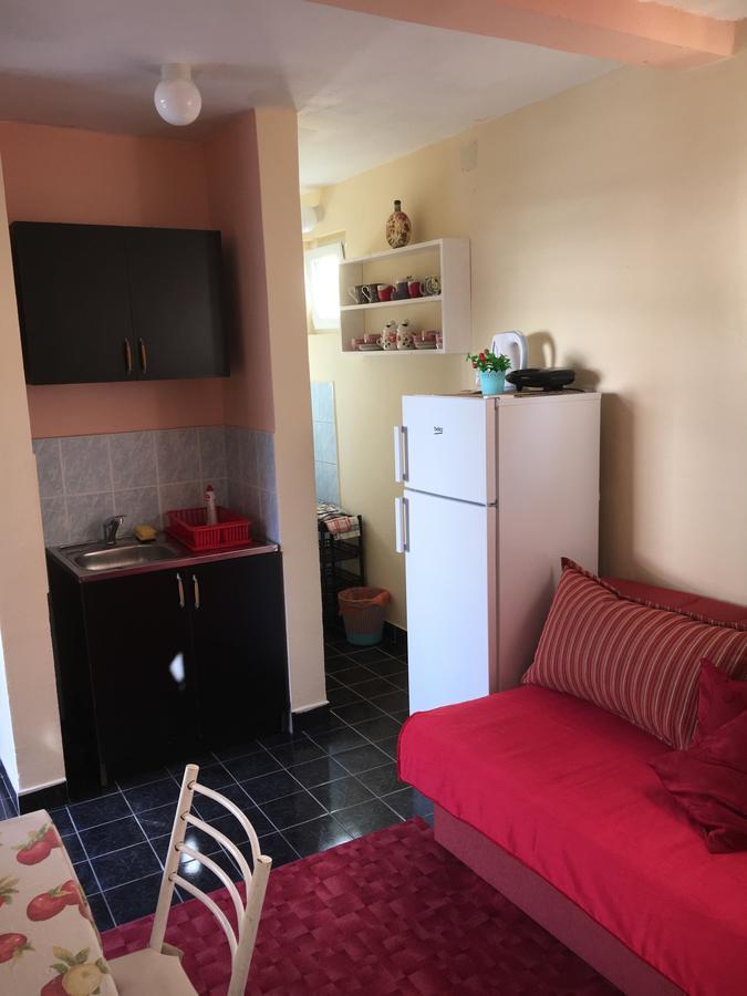 Apartman Tatjana Sutomore Εξωτερικό φωτογραφία