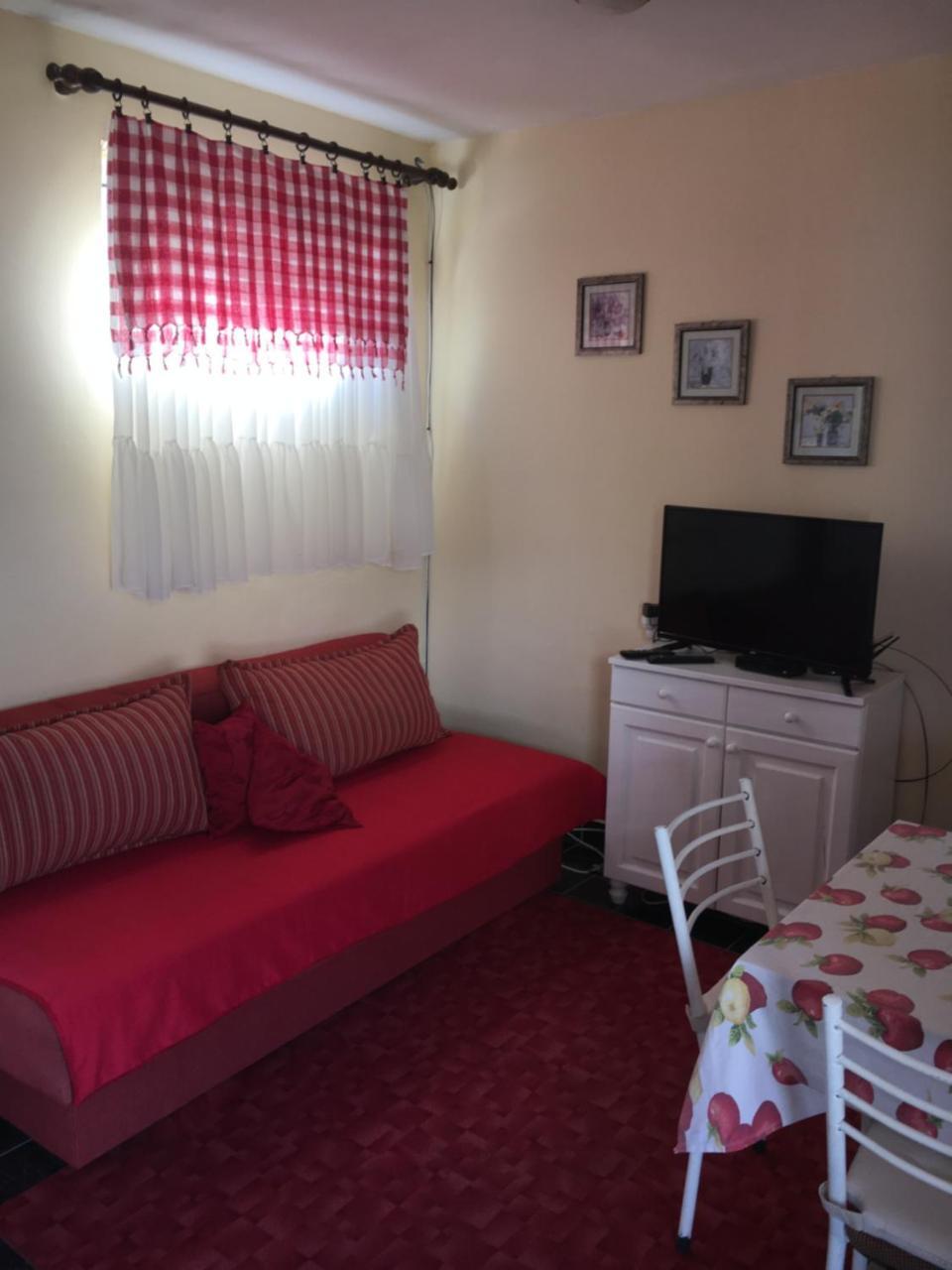Apartman Tatjana Sutomore Εξωτερικό φωτογραφία
